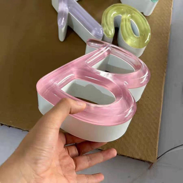 Custom Acrylic Colorful Round Surface Letter Sign with LED